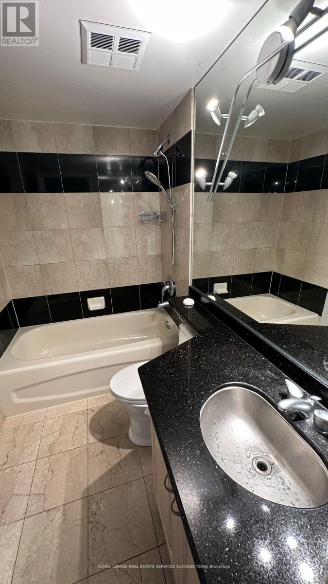 












2407 - 550 WEBB DRIVE

,
Mississauga,




Ontario
L5B3Y4

