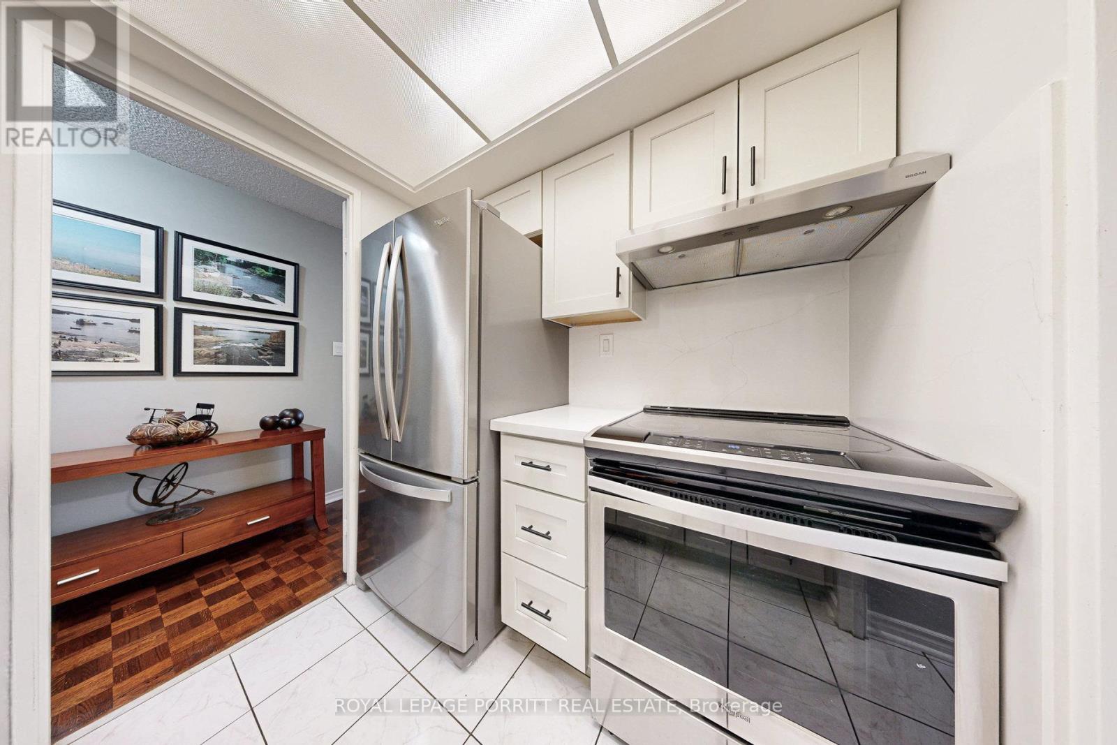 












201 - 1535 LAKESHORE ROAD E

,
Mississauga,




Ontario
L5E3E2

