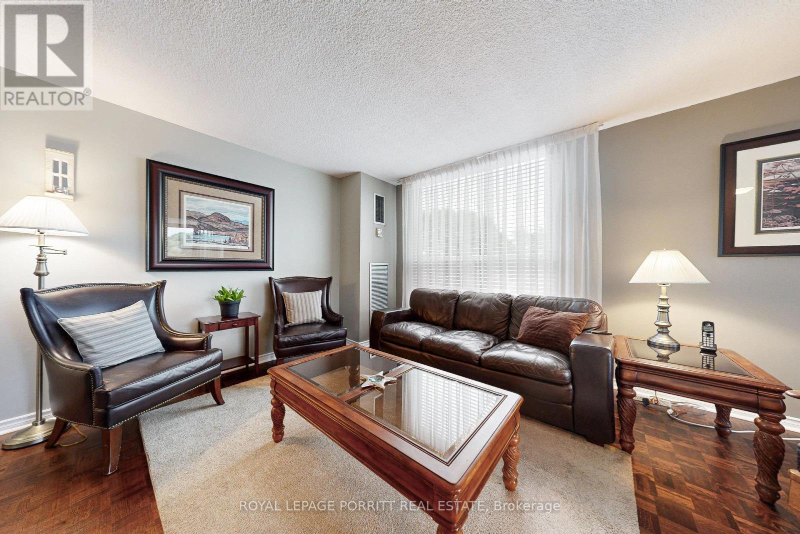 












201 - 1535 LAKESHORE ROAD E

,
Mississauga,




Ontario
L5E3E2

