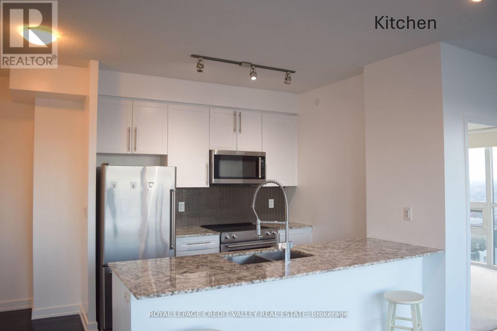 












4205 - 4011 BRICKSTONE MEWS

,
Mississauga,




Ontario
L5B0J7

