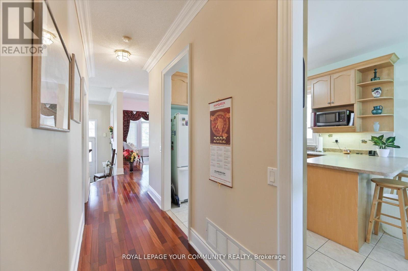 












38 BRASS DRIVE

,
Richmond Hill,




Ontario
L4E4T3

