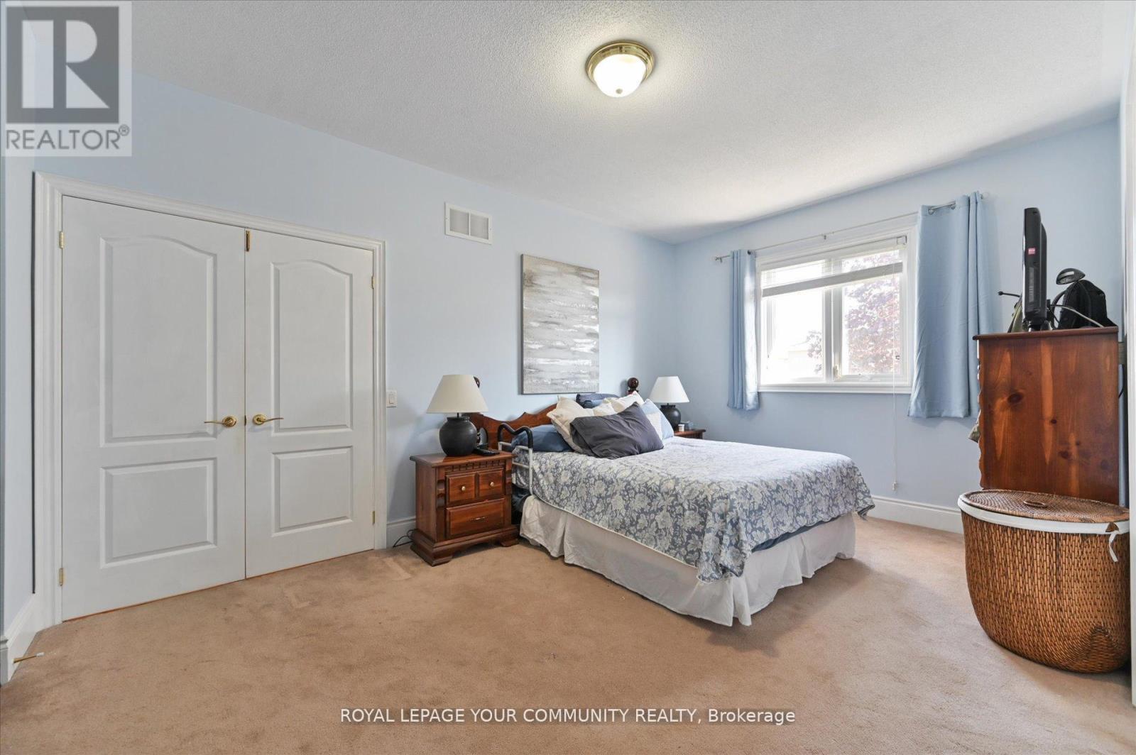 












38 BRASS DRIVE

,
Richmond Hill,




Ontario
L4E4T3

