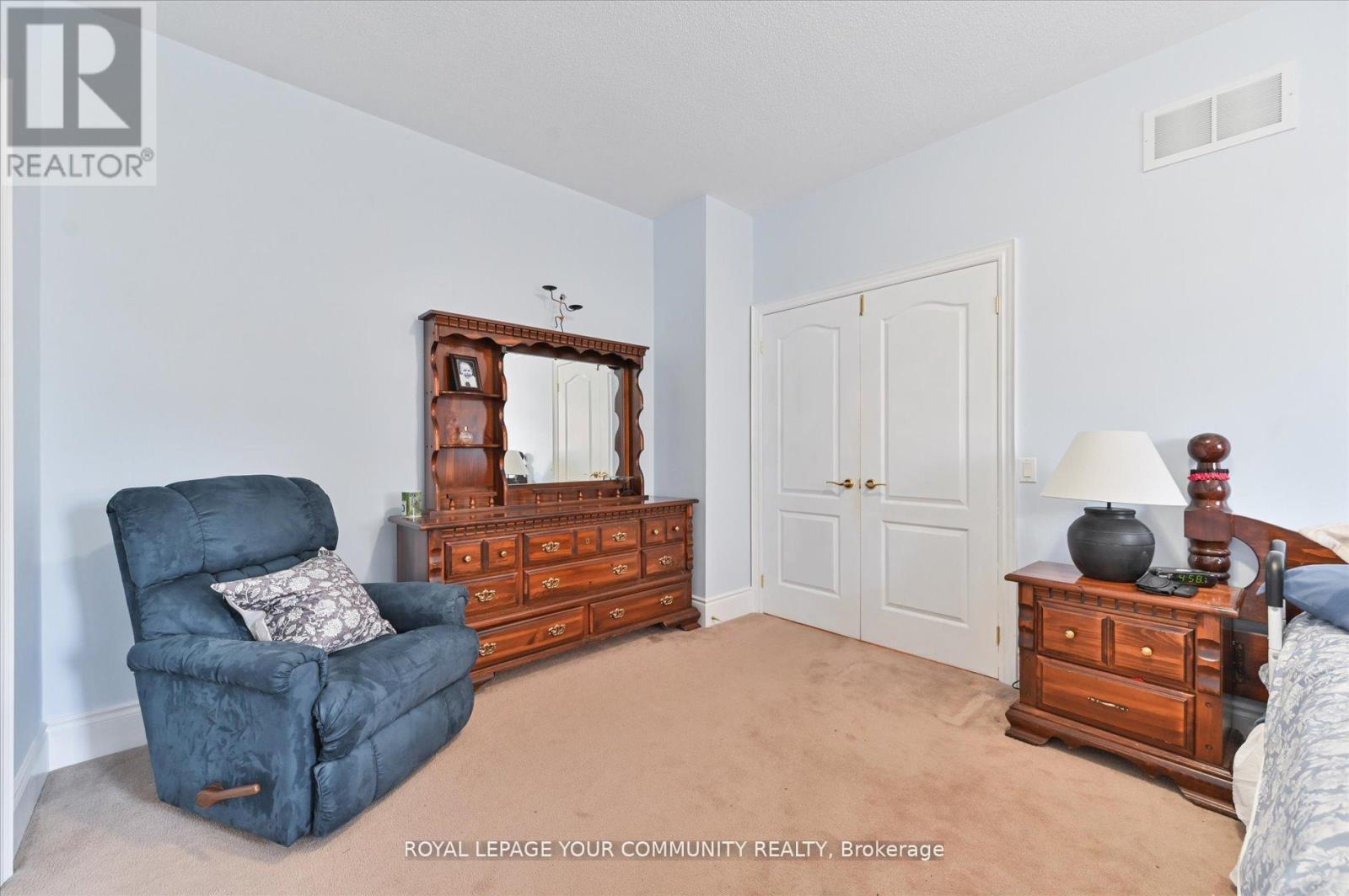 












38 BRASS DRIVE

,
Richmond Hill,




Ontario
L4E4T3

