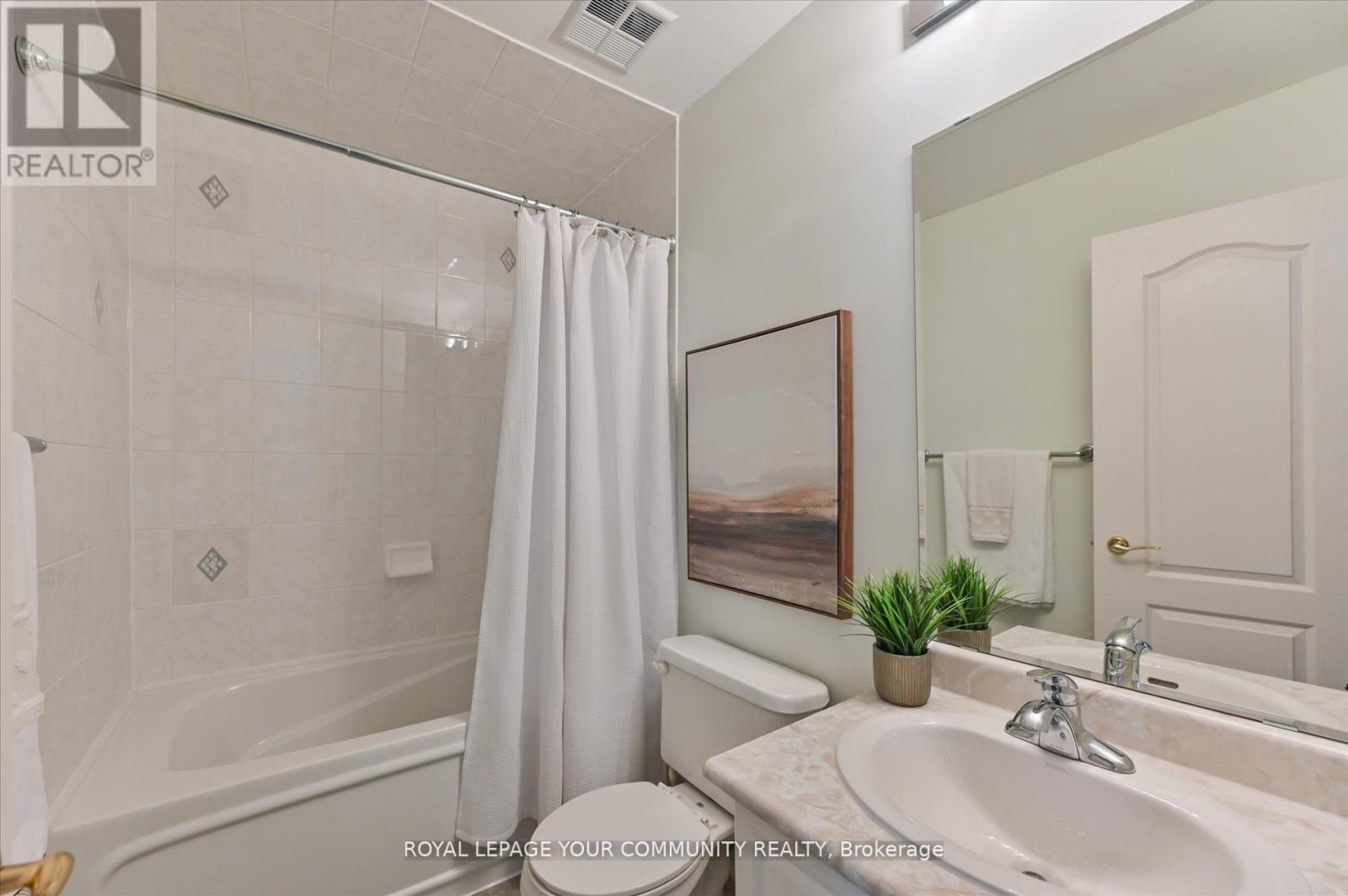 












38 BRASS DRIVE

,
Richmond Hill,




Ontario
L4E4T3

