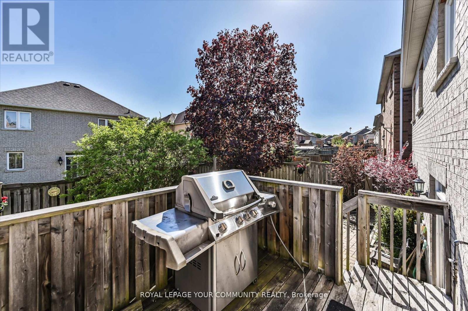 












38 BRASS DRIVE

,
Richmond Hill,




Ontario
L4E4T3

