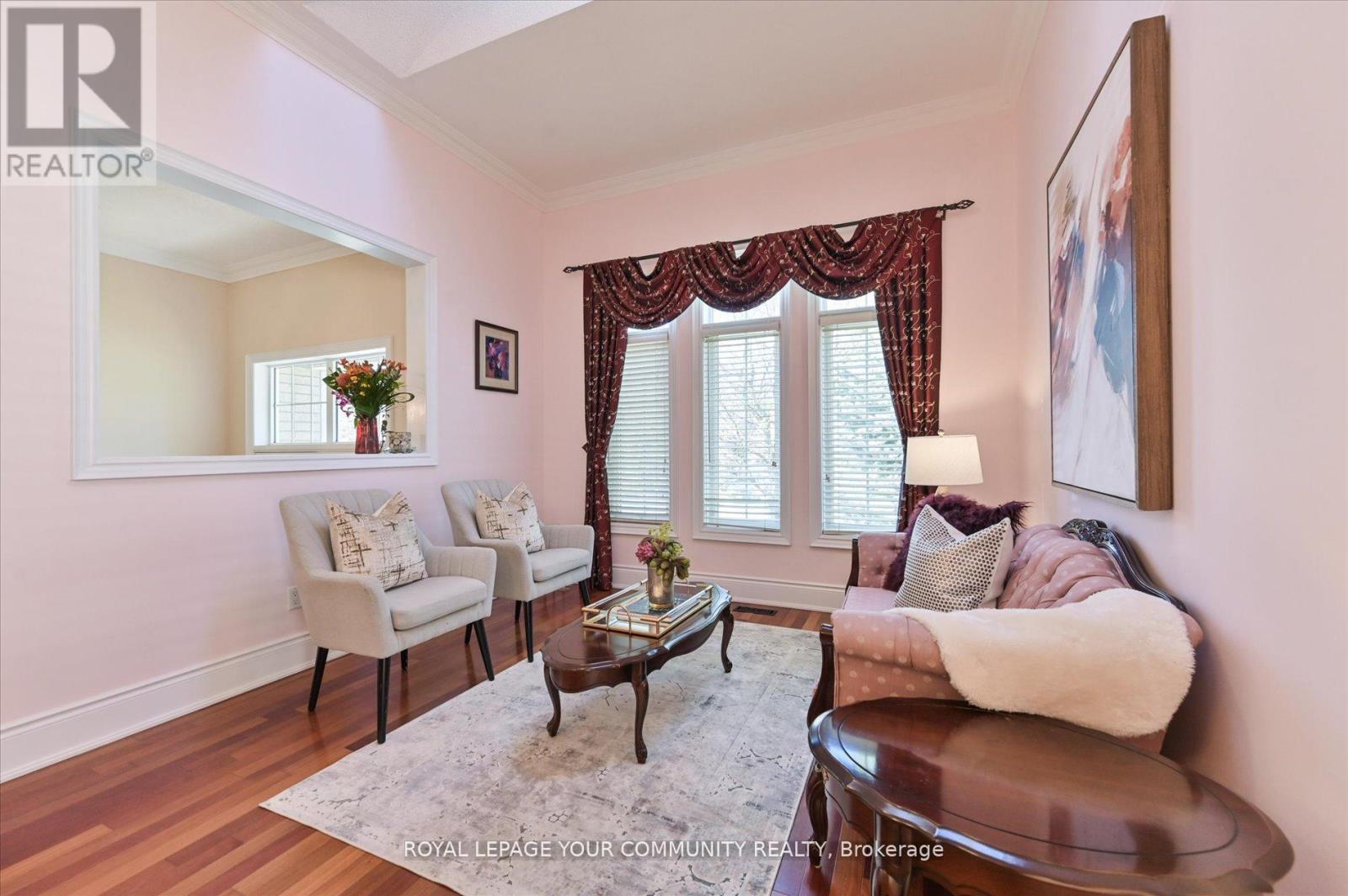 












38 BRASS DRIVE

,
Richmond Hill,




Ontario
L4E4T3

