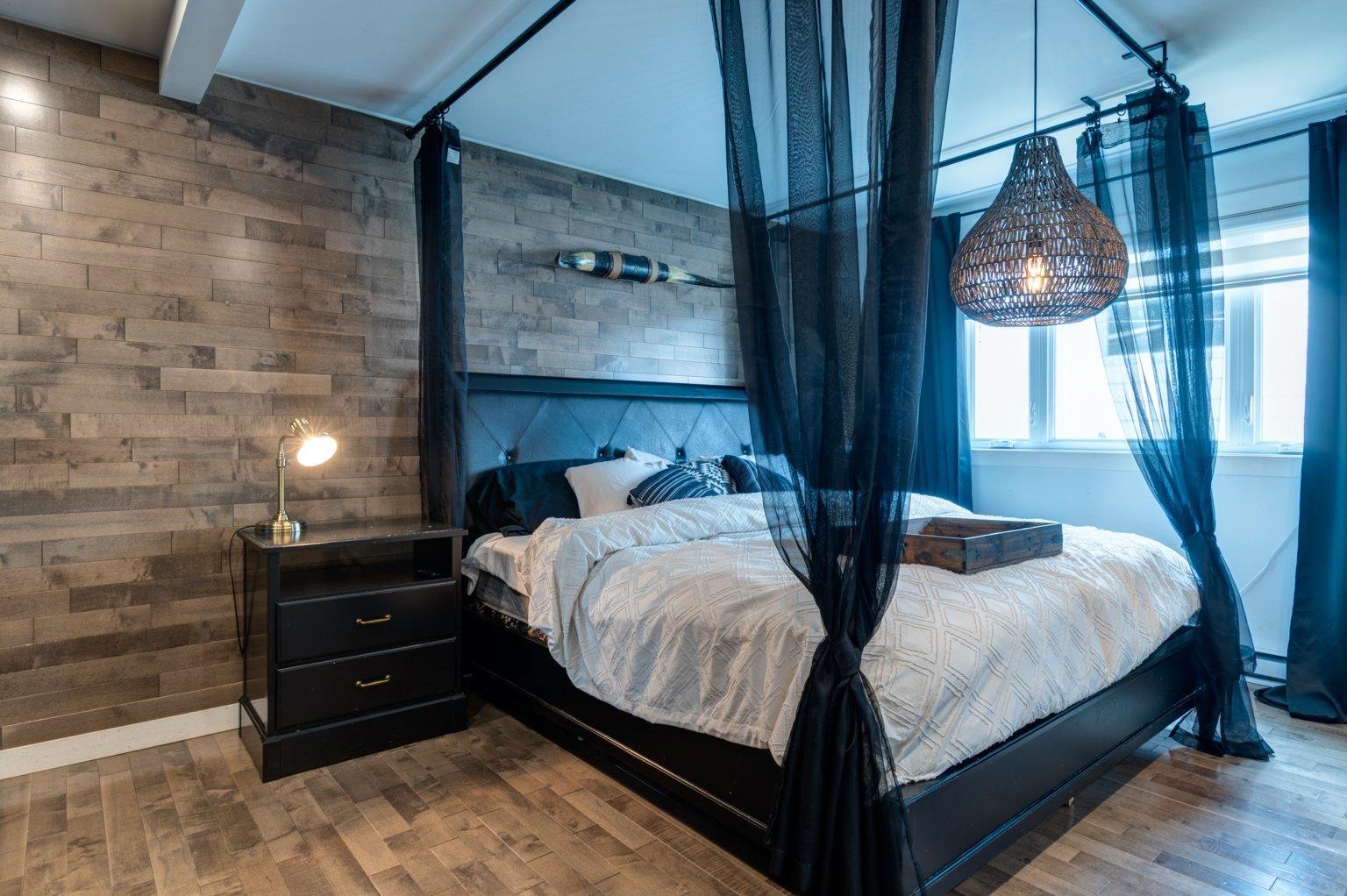 









106


Rue St-Michel

,
Yamaska,




QC
J0G1W0

