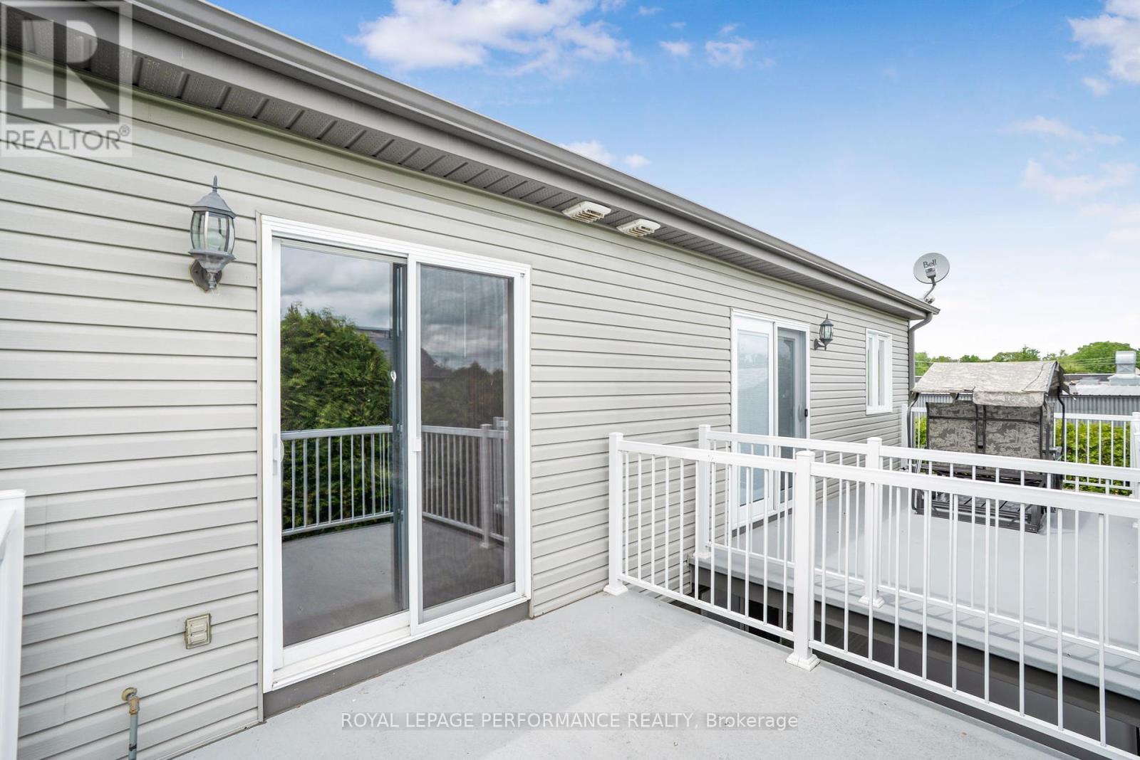 












207 - 665 NELSON STREET W

,
Hawkesbury,




Ontario
K6A0A3

