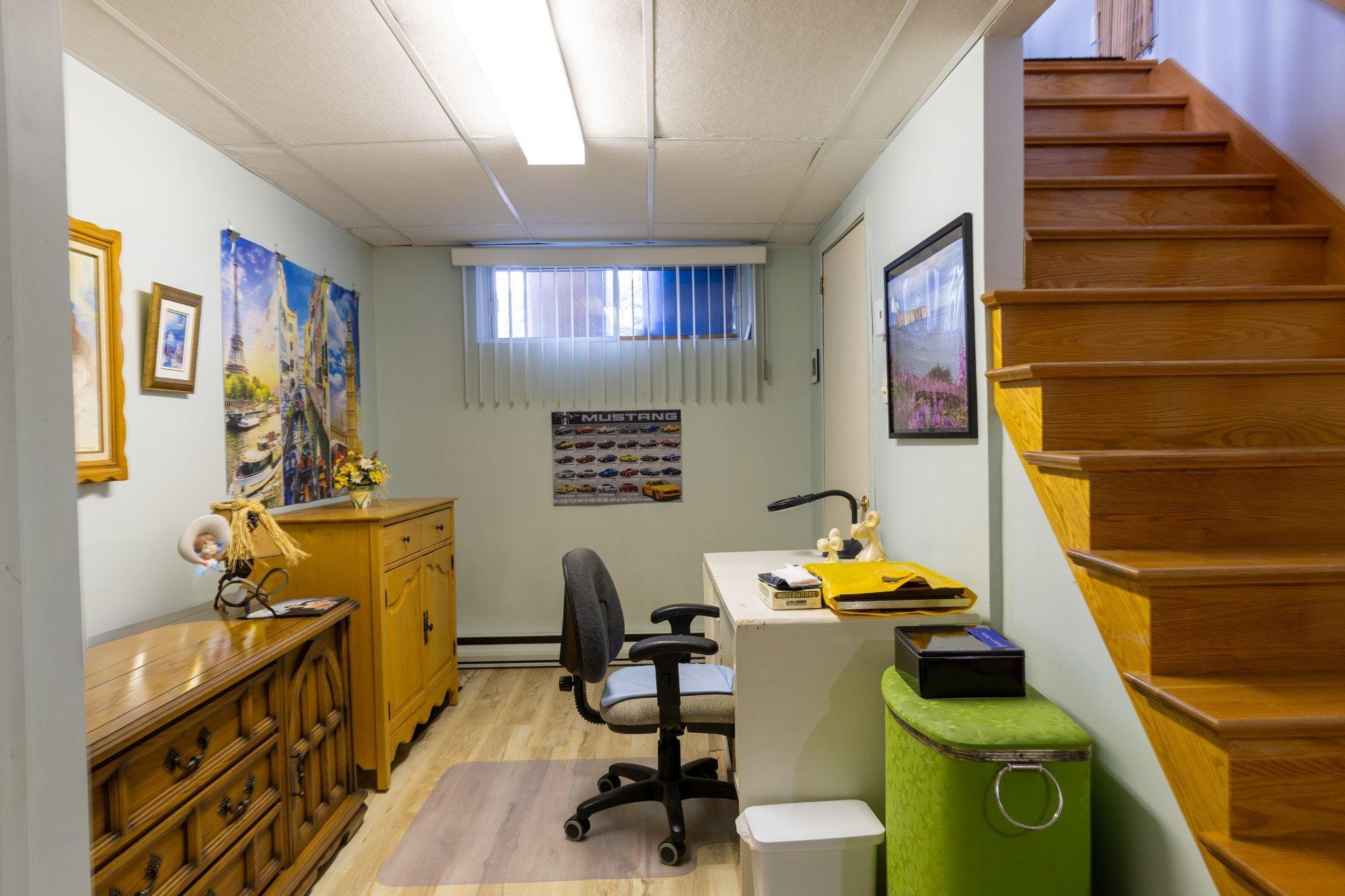 









2842


Av. de la Montagne

,
Shawinigan,




QC
G9N6K3

