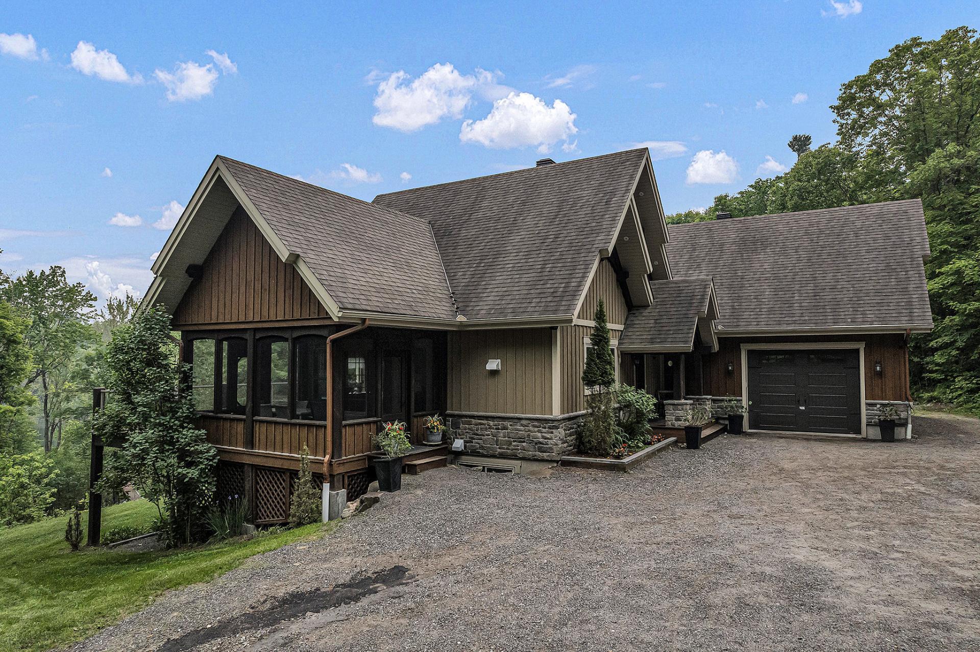 









52


Ch. Watson

,
Val-des-Monts,




QC
J8N5A9

