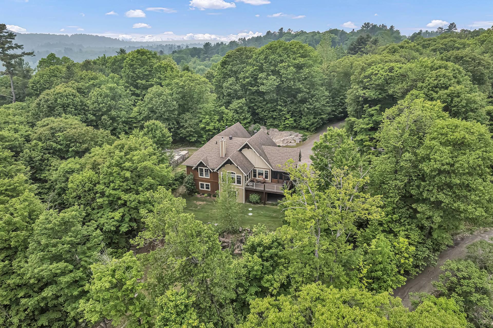 









52


Ch. Watson

,
Val-des-Monts,




QC
J8N5A9

