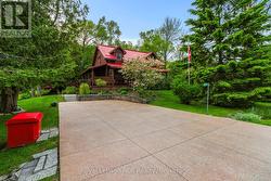 Welcome to 625 Mallory Beach Road