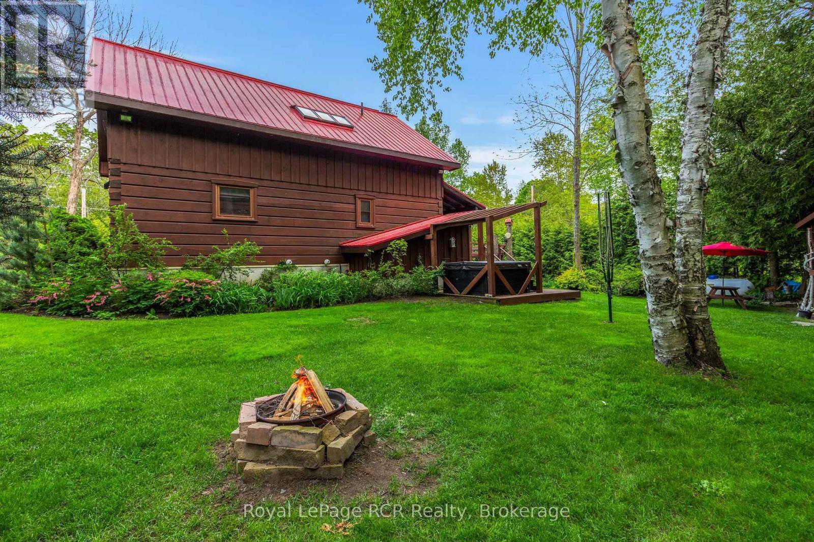 












625 MALLORY BEACH ROAD

,
South Bruce Peninsula,




Ontario
N0H2T0

