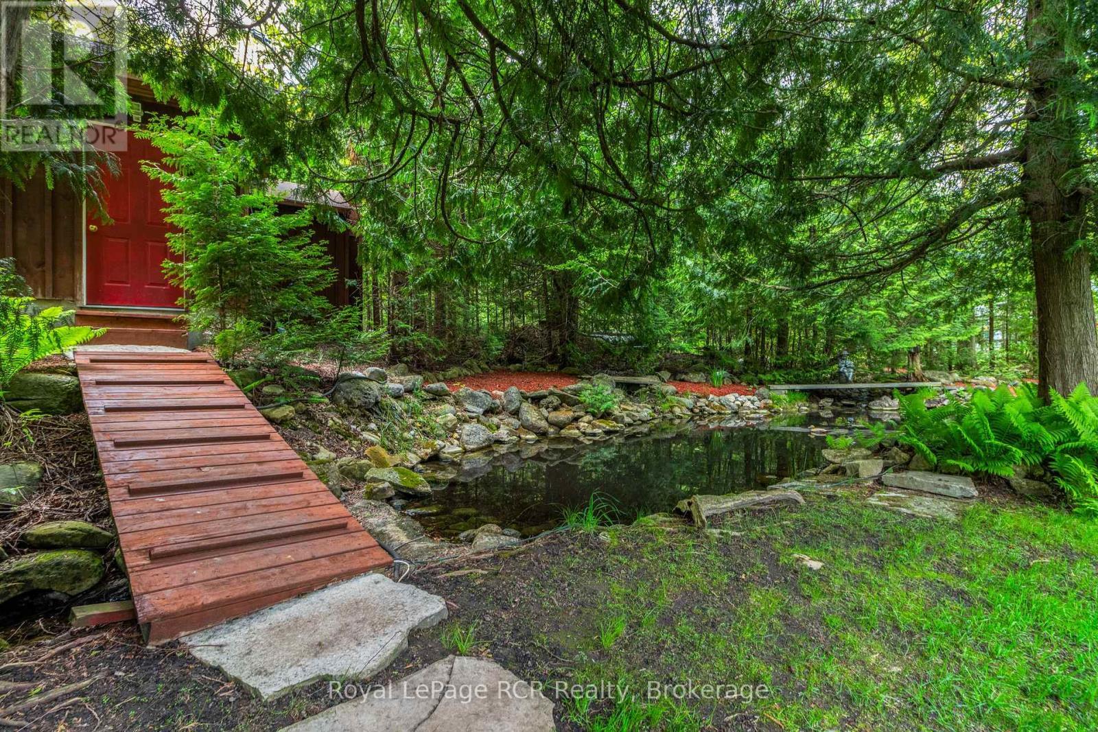 












625 MALLORY BEACH ROAD

,
South Bruce Peninsula,




Ontario
N0H2T0

