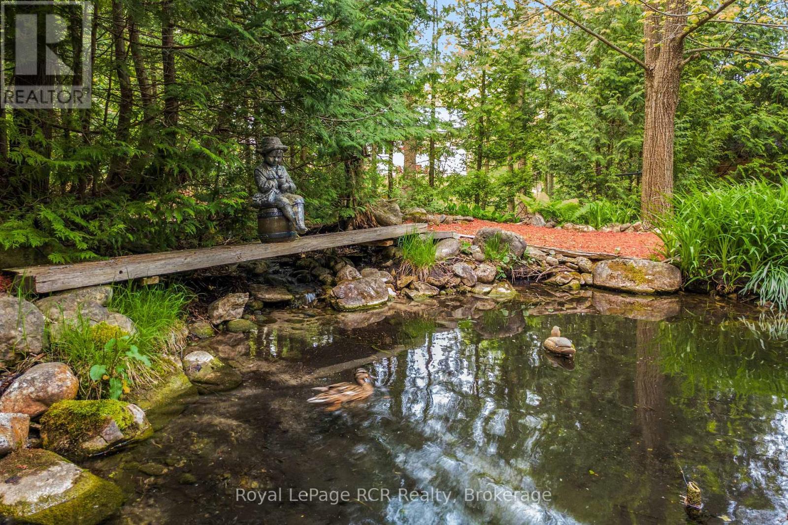 












625 MALLORY BEACH ROAD

,
South Bruce Peninsula,




Ontario
N0H2T0

