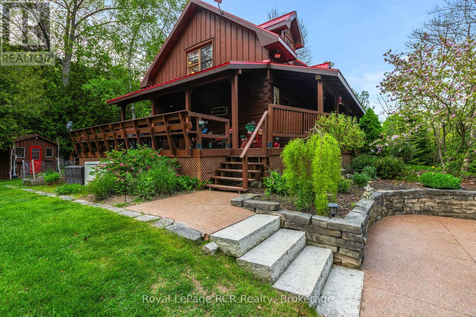 












625 MALLORY BEACH ROAD

,
South Bruce Peninsula,




Ontario
N0H2T0

