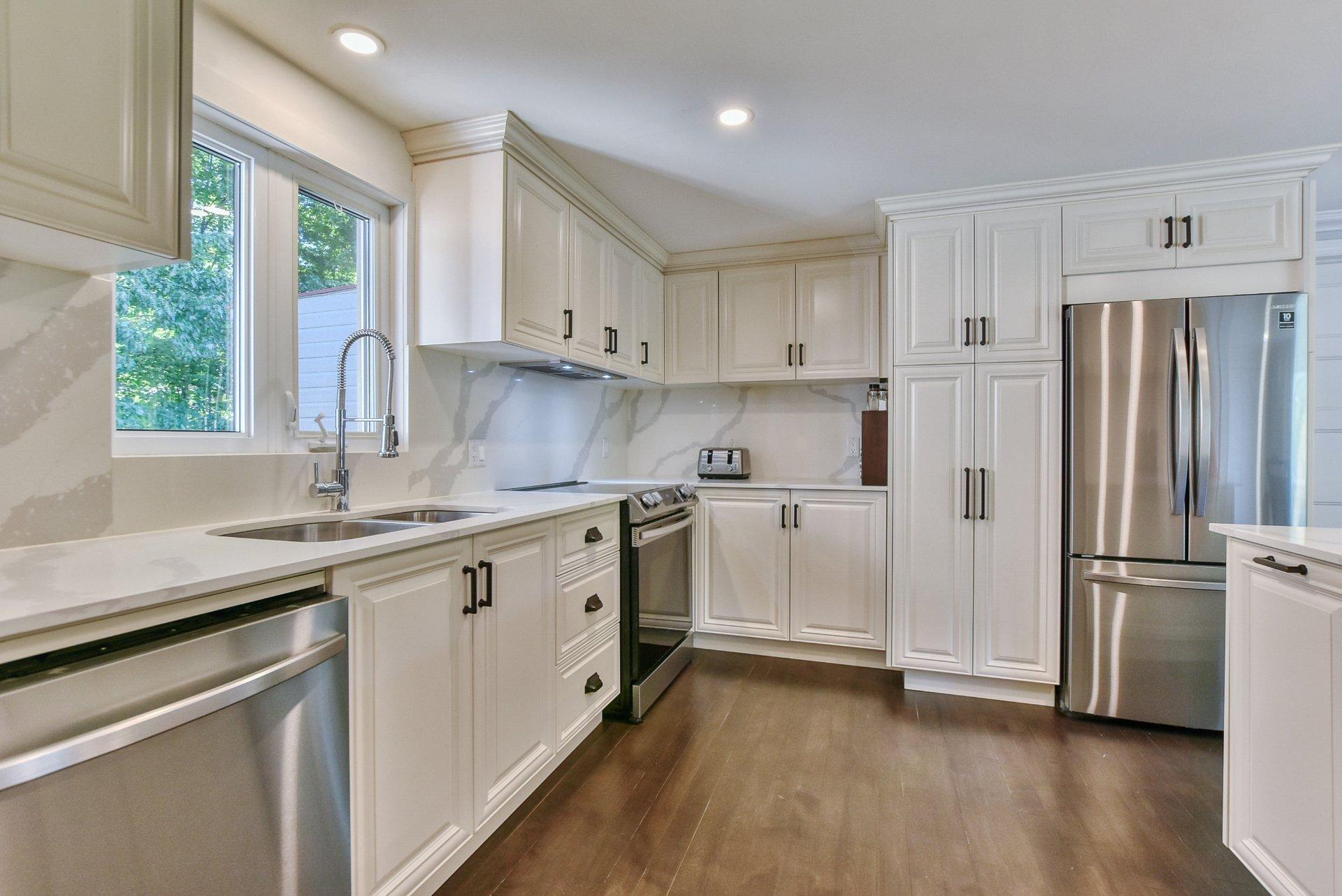 









14


Rue Duperré

,
Brownsburg-Chatham,




QC
J8G1S5

