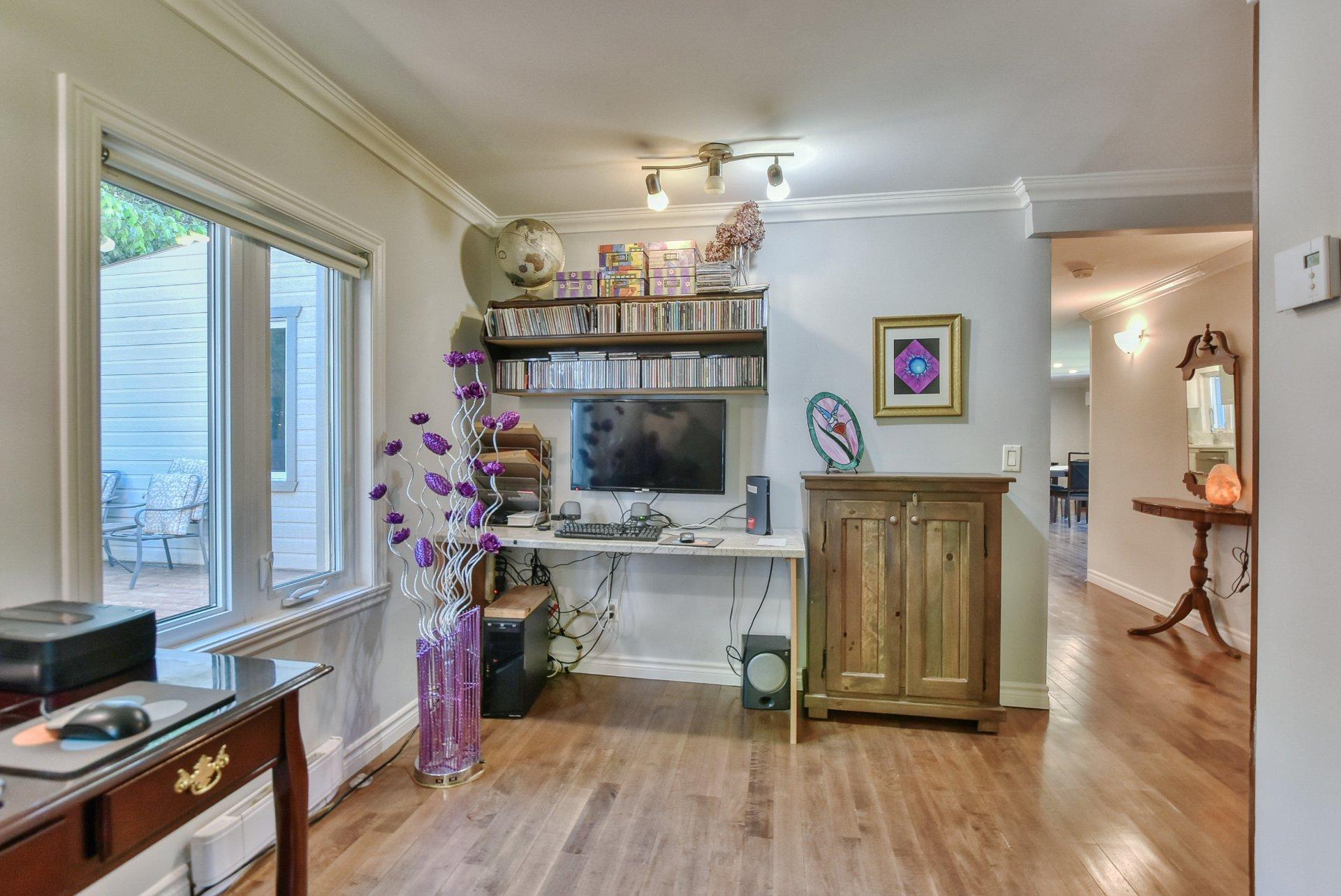 









14


Rue Duperré

,
Brownsburg-Chatham,




QC
J8G1S5

