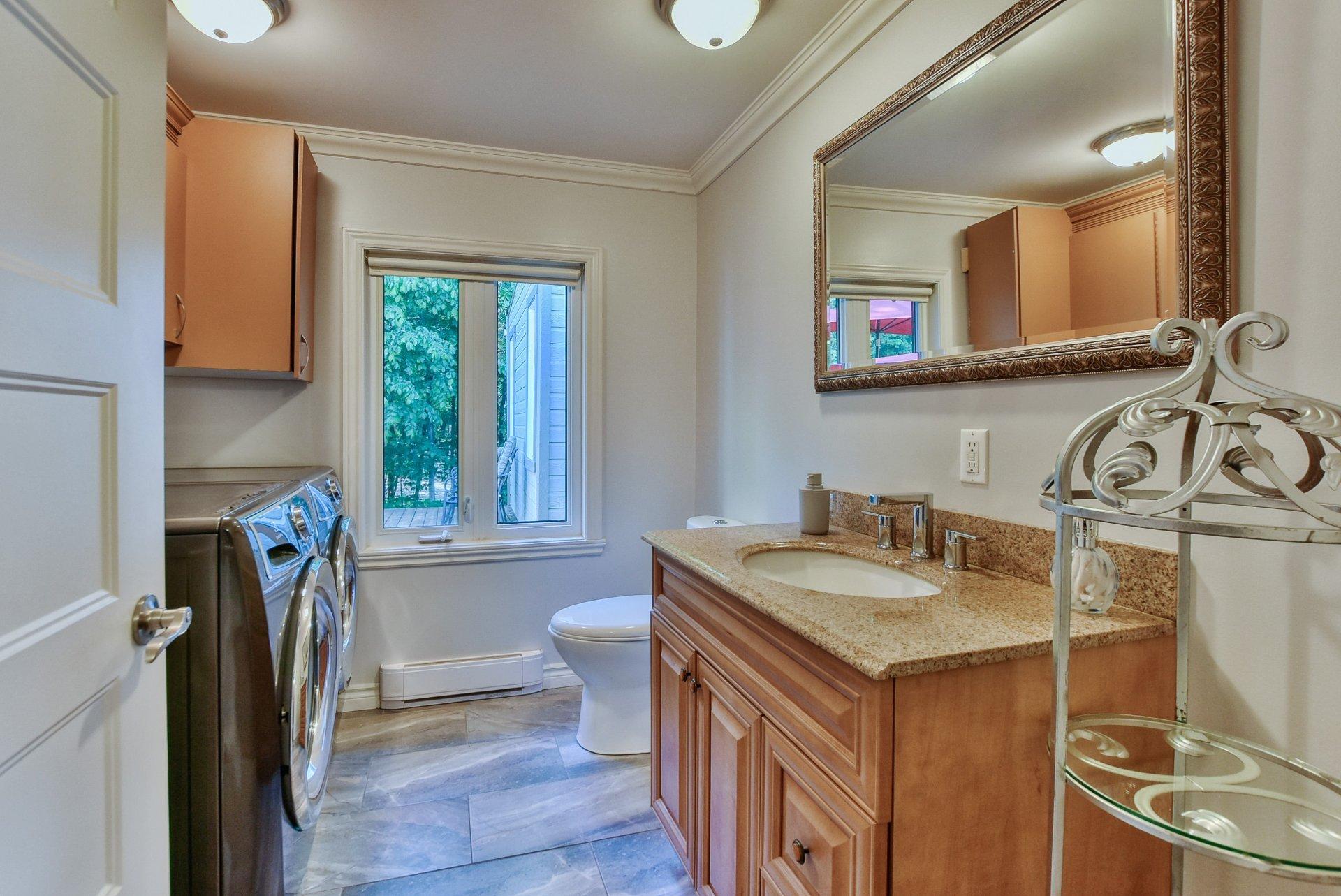 









14


Rue Duperré

,
Brownsburg-Chatham,




QC
J8G1S5

