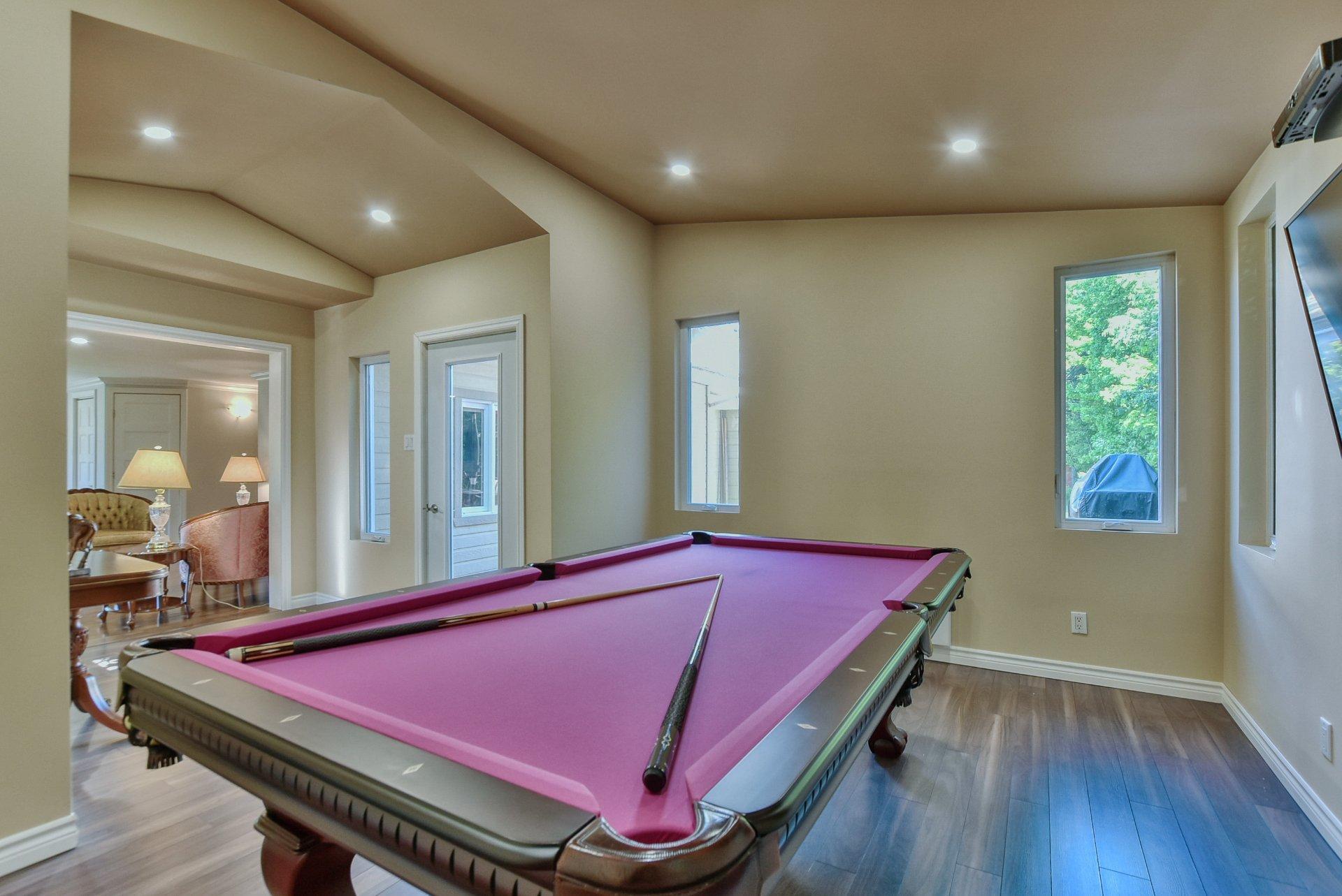 









14


Rue Duperré

,
Brownsburg-Chatham,




QC
J8G1S5


