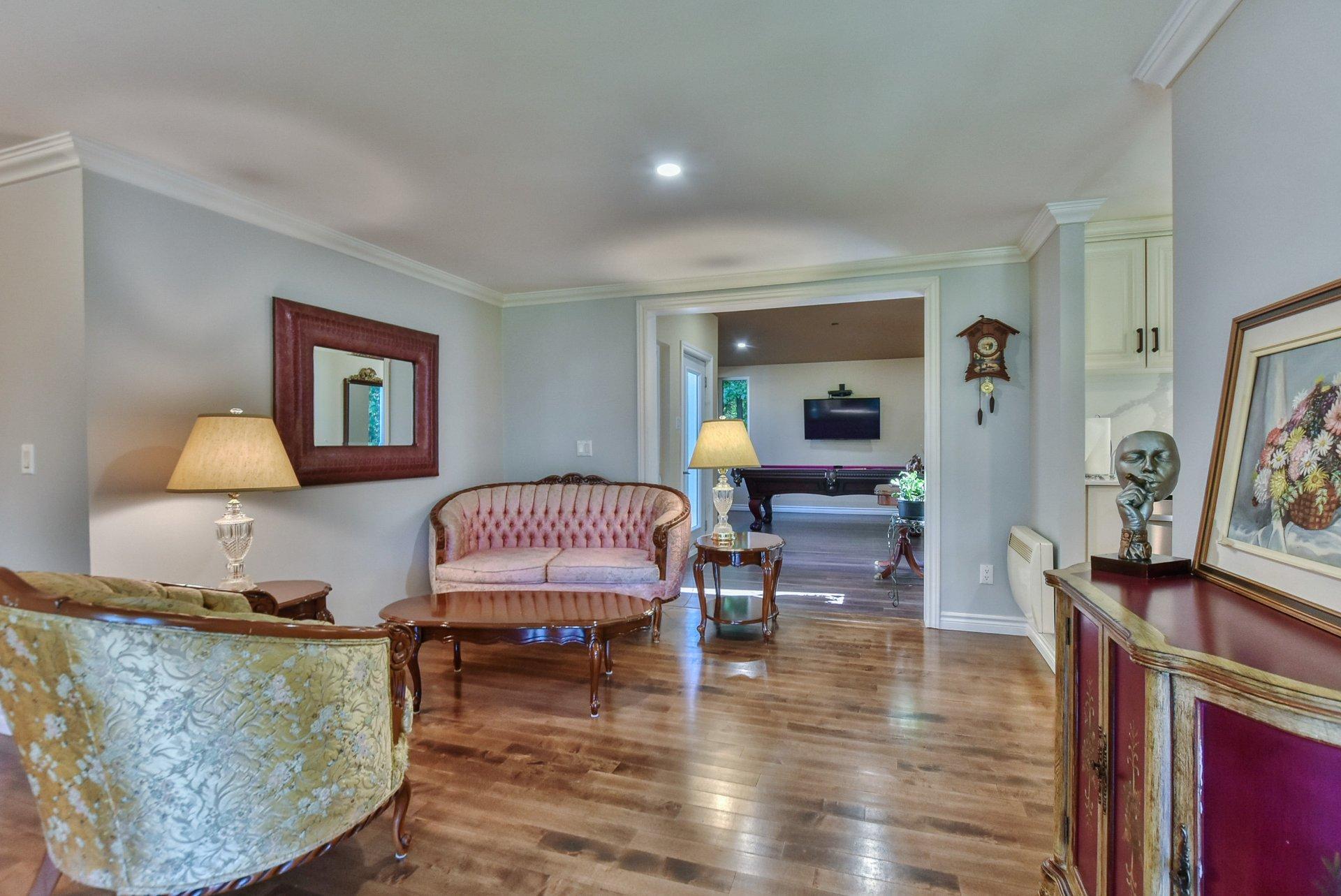 









14


Rue Duperré

,
Brownsburg-Chatham,




QC
J8G1S5

