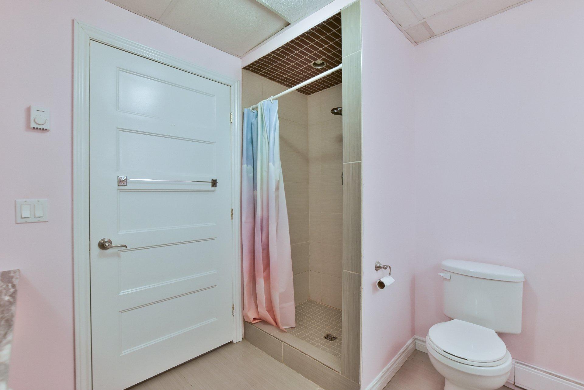 









14


Rue Duperré

,
Brownsburg-Chatham,




QC
J8G1S5

