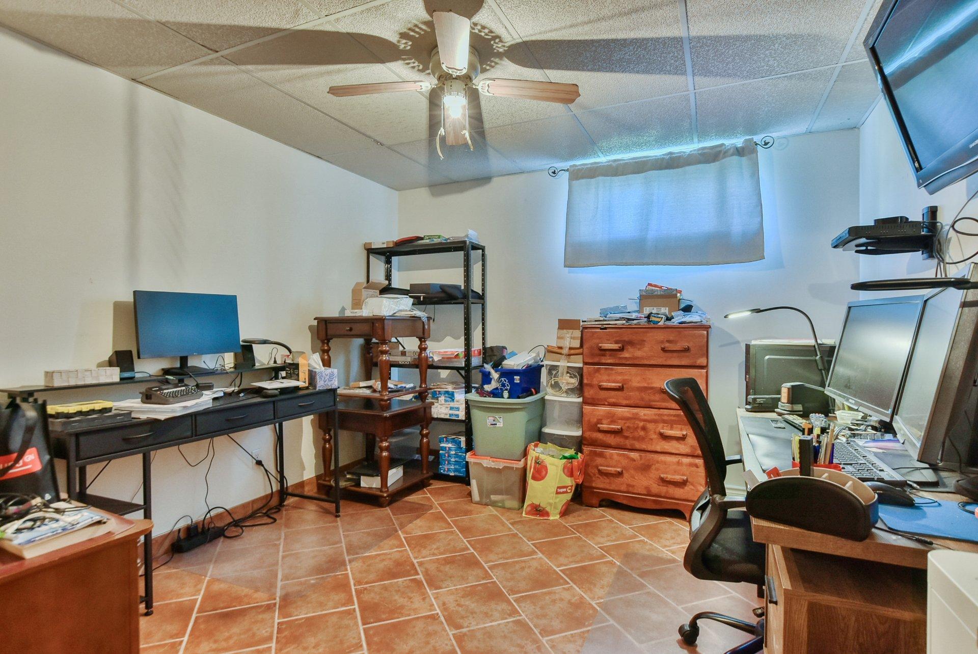 









14


Rue Duperré

,
Brownsburg-Chatham,




QC
J8G1S5

