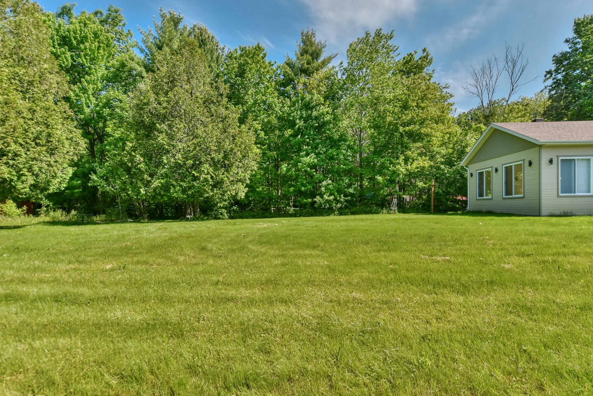 









14


Rue Duperré

,
Brownsburg-Chatham,




QC
J8G1S5

