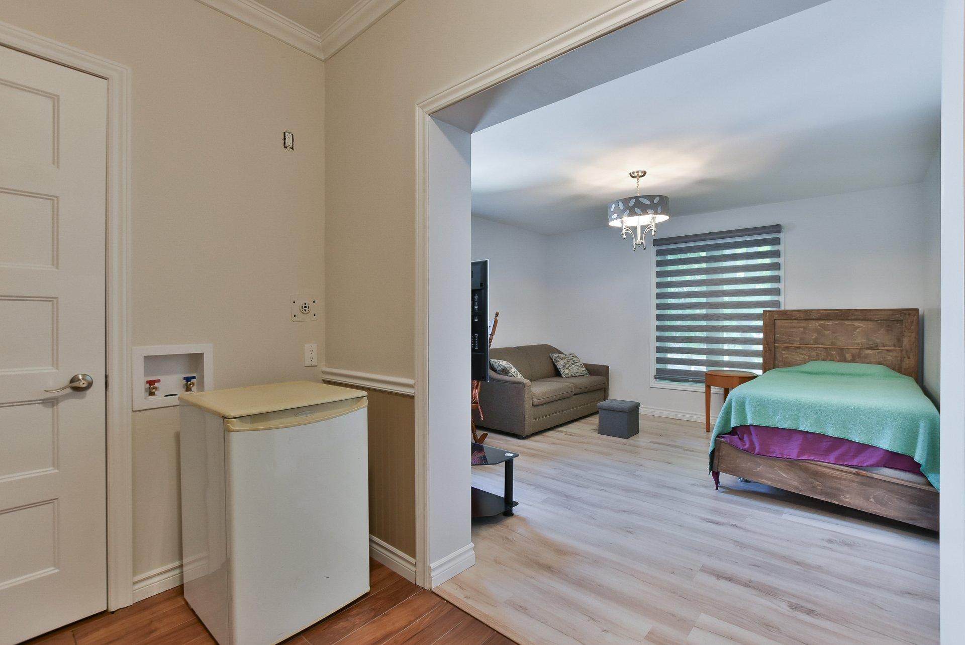 









14


Rue Duperré

,
Brownsburg-Chatham,




QC
J8G1S5

