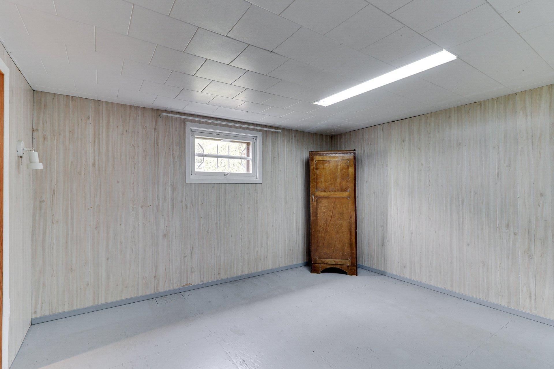 









77


Rue LaSalle

,
Repentigny (Repentigny),




QC
J6A4V4

