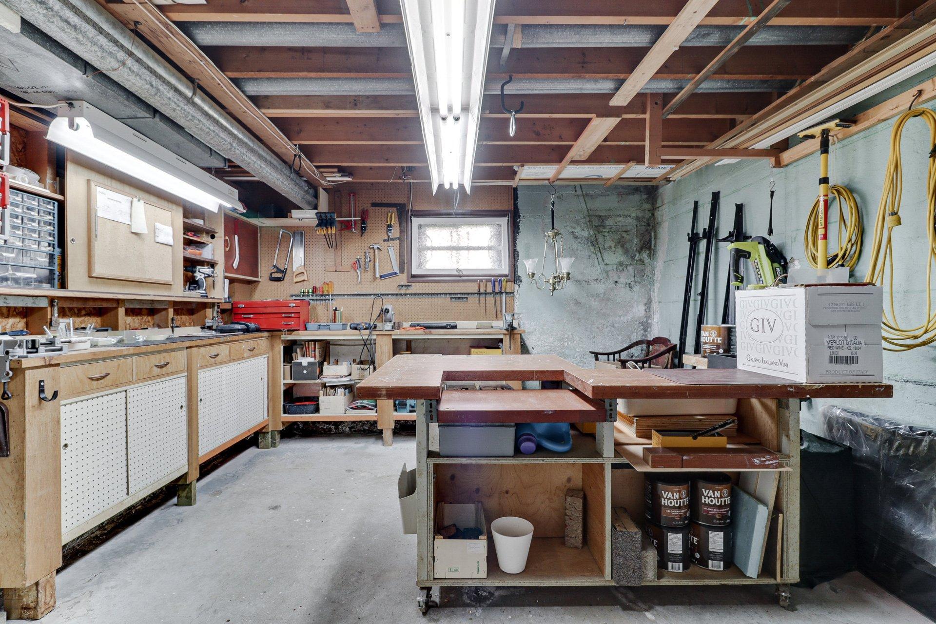 









77


Rue LaSalle

,
Repentigny (Repentigny),




QC
J6A4V4

