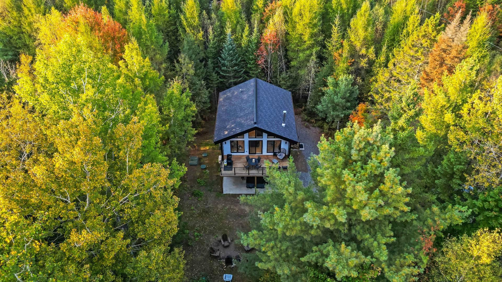 









110


Rue Préville

,
Saint-Alphonse-Rodriguez,




QC
J0K1W0

