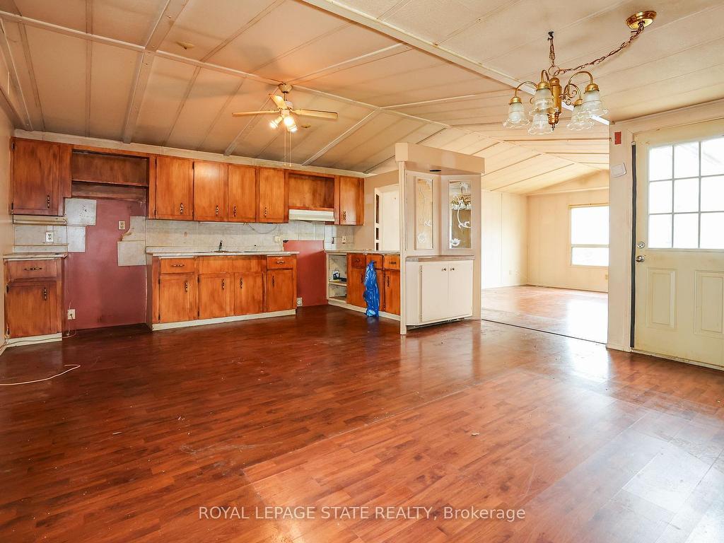 









4452


Jonathan

Lane,
Lincoln,




ON
L0R 1B1

