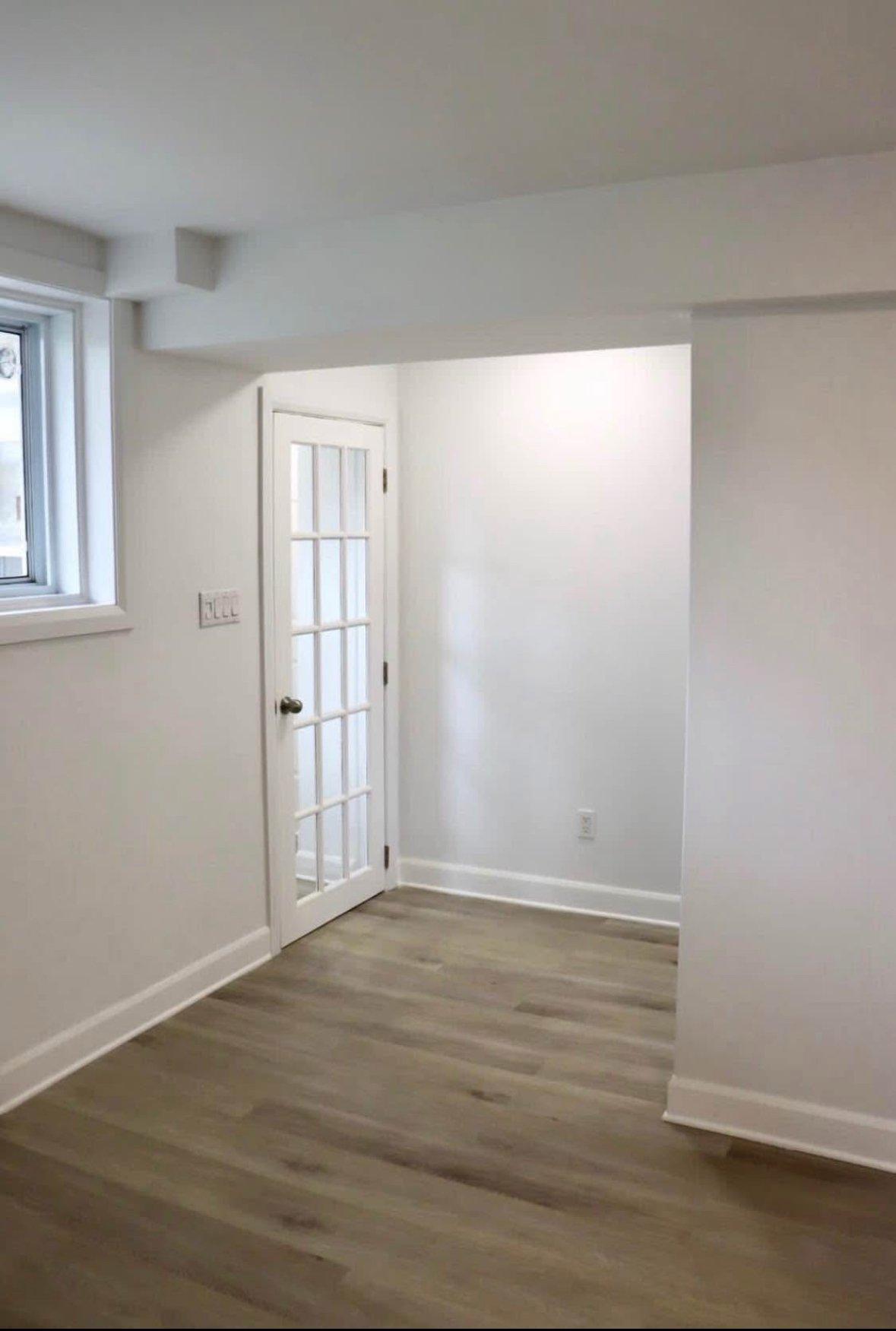 









1349

 - 1351


100e Avenue

,
Laval (Chomedey),




QC
H7W4A4

