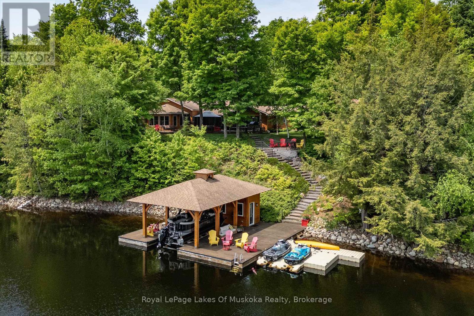 












1319 WOLF CIRCLE

,
Algonquin Highlands (Sherborne),




Ontario
P0A1E0

