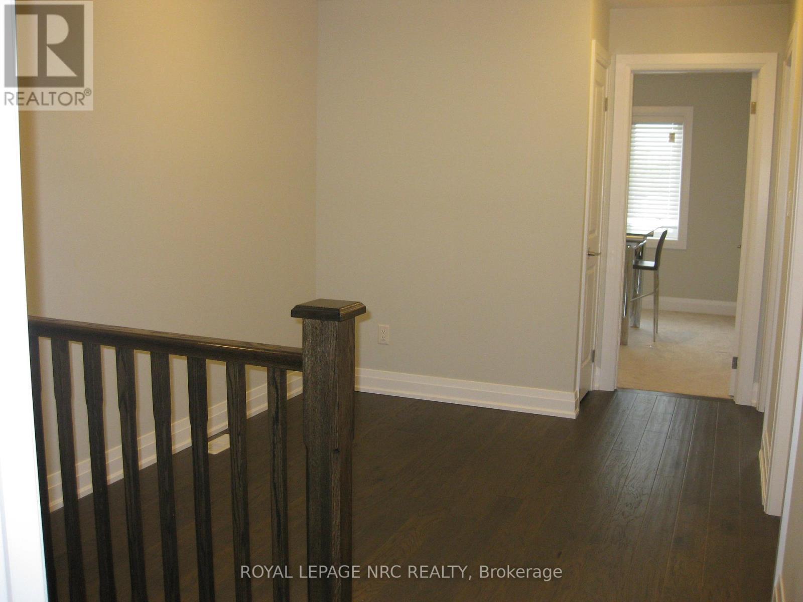 












4839 PETTIT AVENUE

,
Niagara Falls (Morrison),




Ontario
L2E0B7

