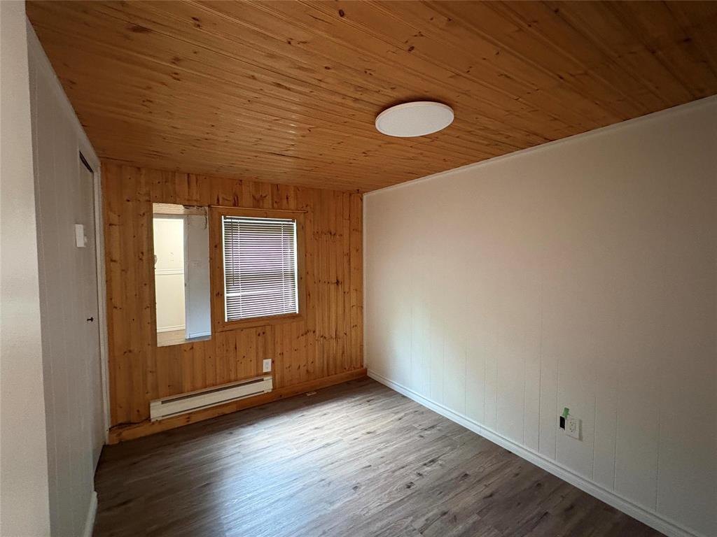 












156 Burlington Beach Road

,
Shoal Lake,




Manitoba
R0J1Z0

