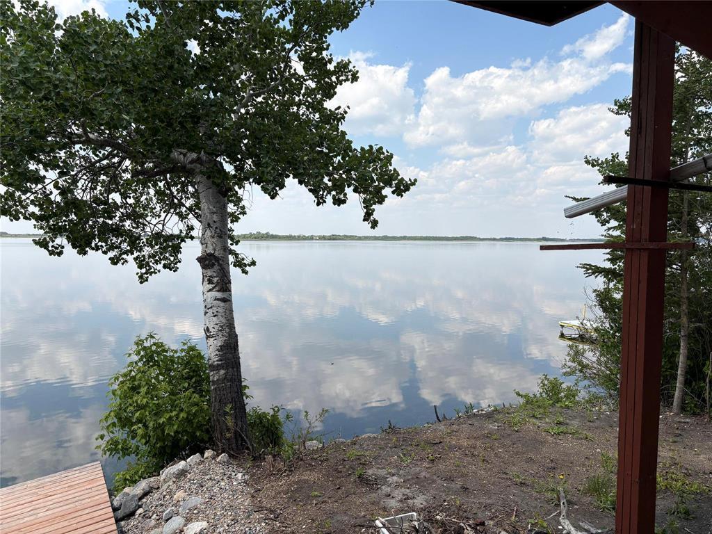 












156 Burlington Beach Road

,
Shoal Lake,




Manitoba
R0J1Z0

