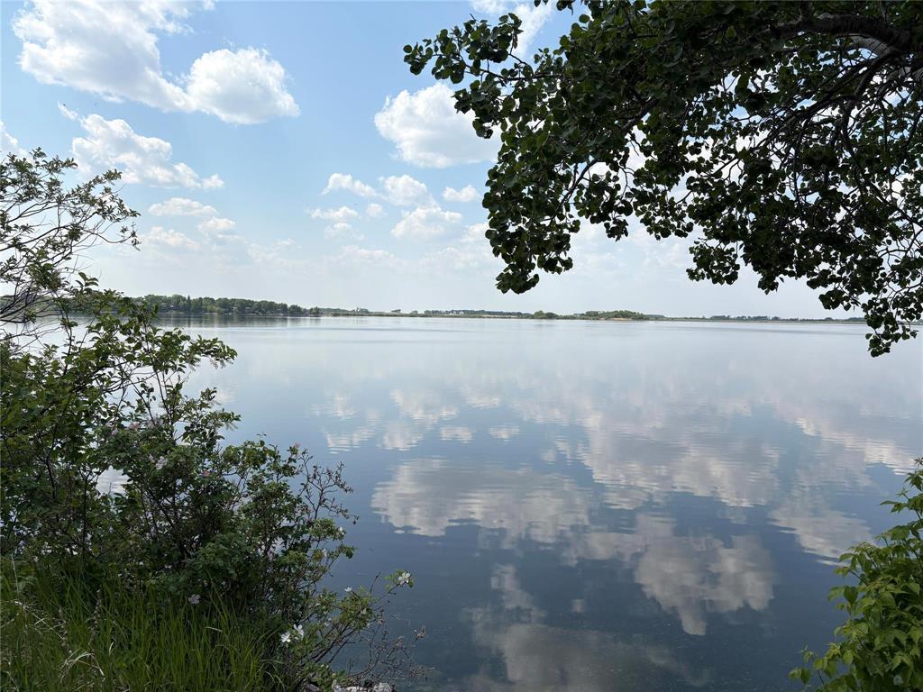 












156 Burlington Beach Road

,
Shoal Lake,




Manitoba
R0J1Z0

