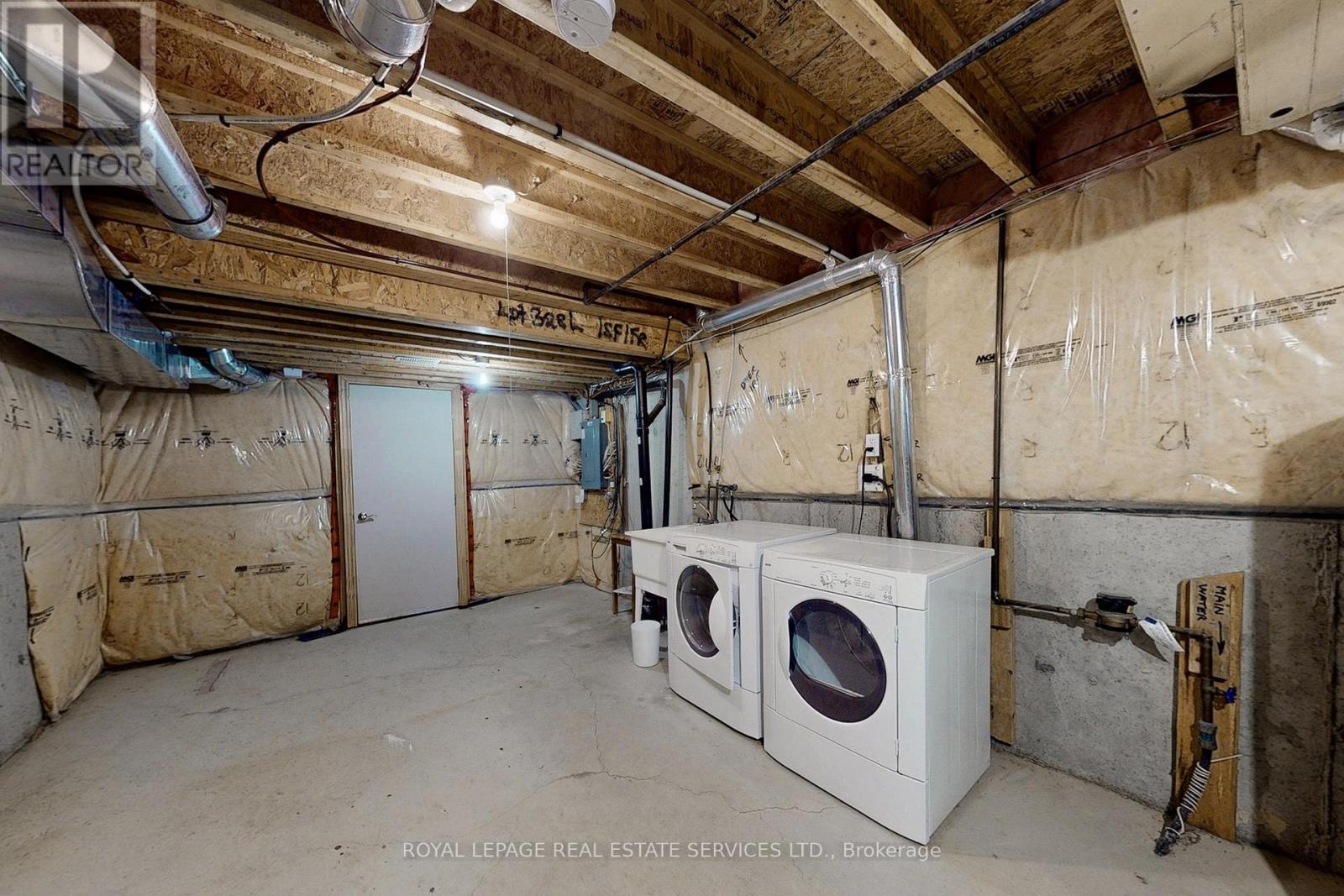 












24 ACCENT CIRCLE

,
Brampton,




Ontario
L7A0L2

