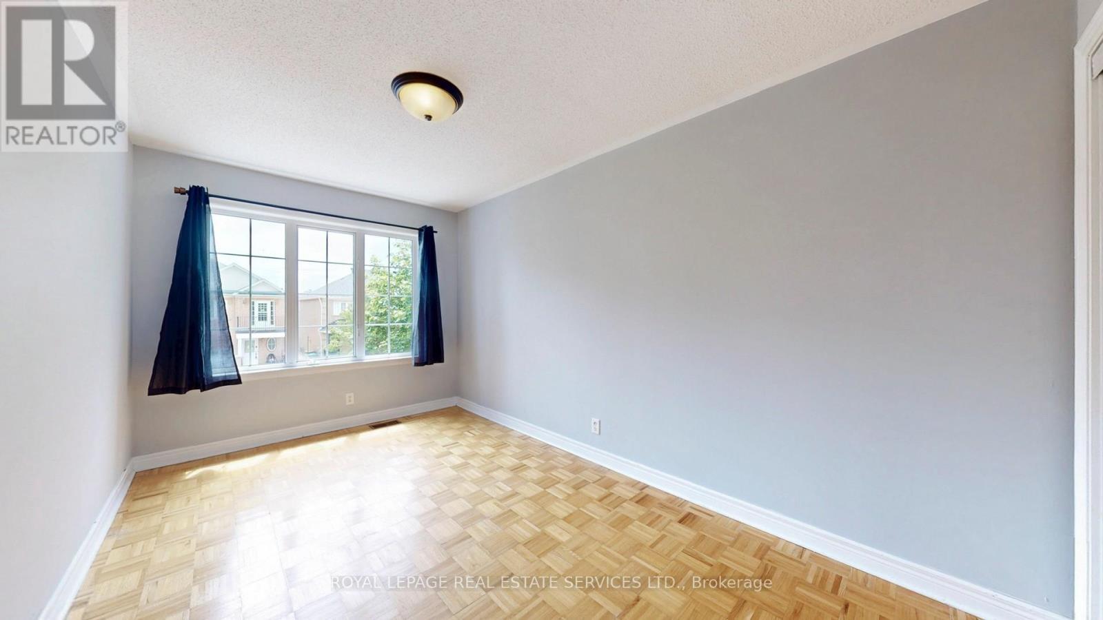 












3975 MANATEE WAY

,
Mississauga,




Ontario
L5M6P6

