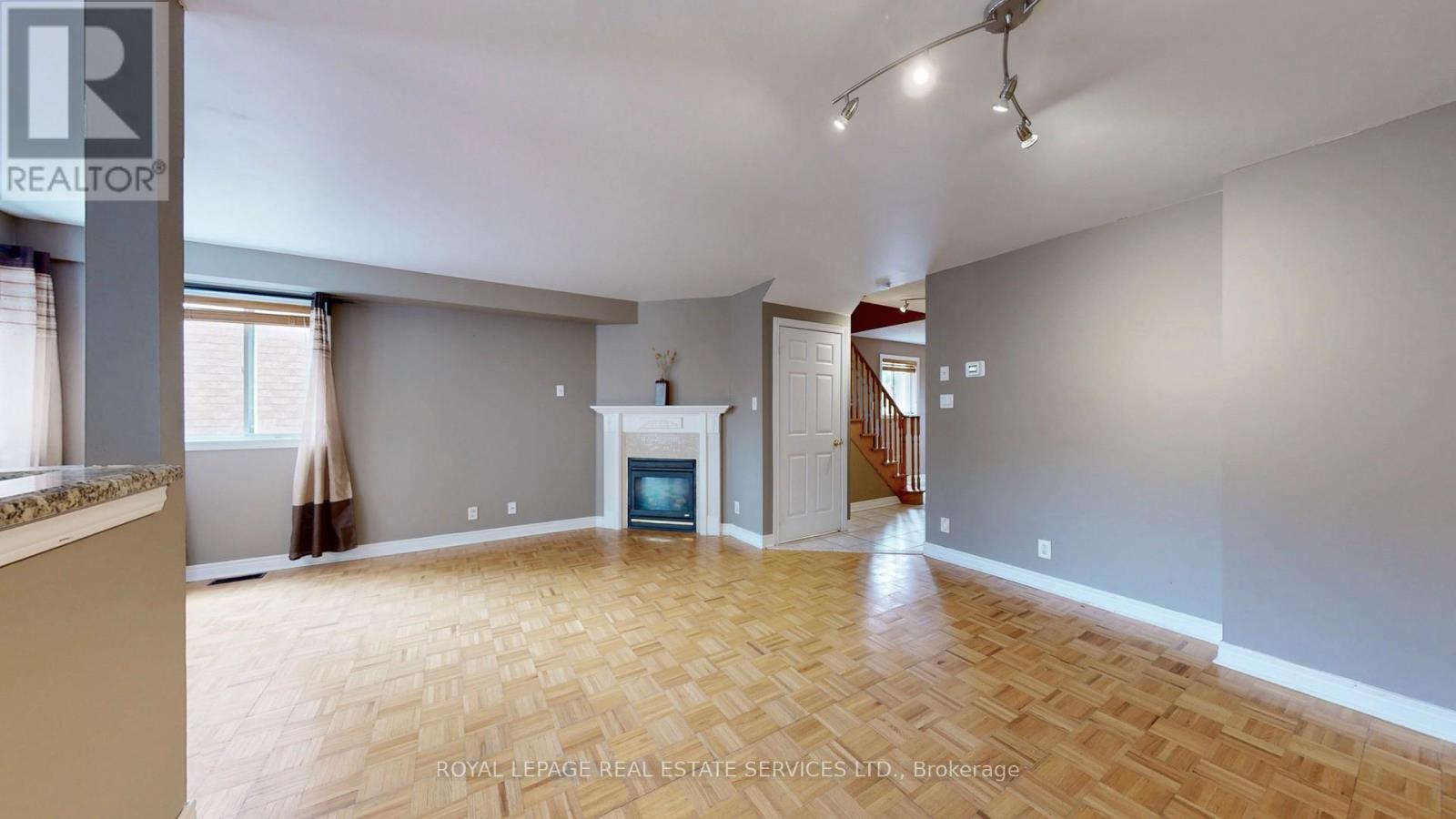 












3975 MANATEE WAY

,
Mississauga,




Ontario
L5M6P6

