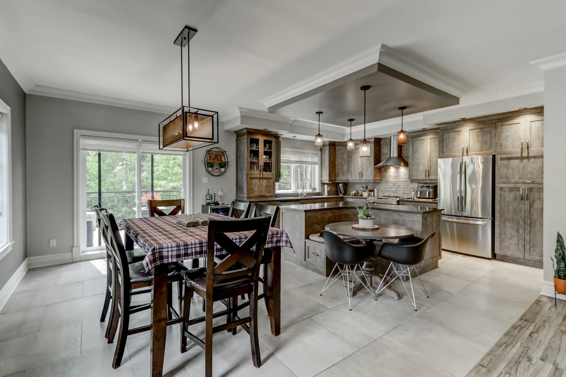 









136Z

 - 136AZ


Rue des Marguerites

,
Saint-Colomban,




QC
J5K1Z4

