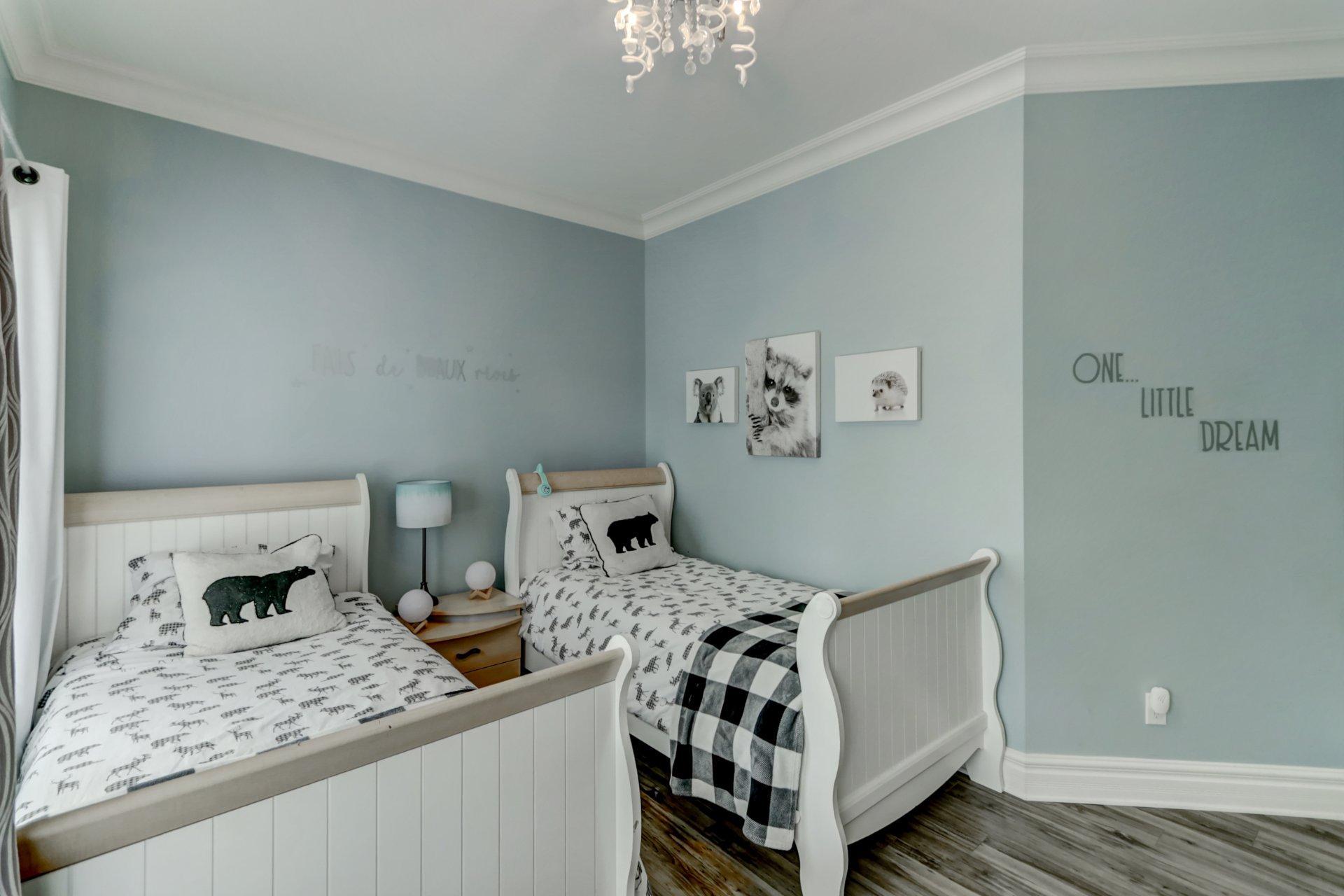 









136Z

 - 136AZ


Rue des Marguerites

,
Saint-Colomban,




QC
J5K1Z4

