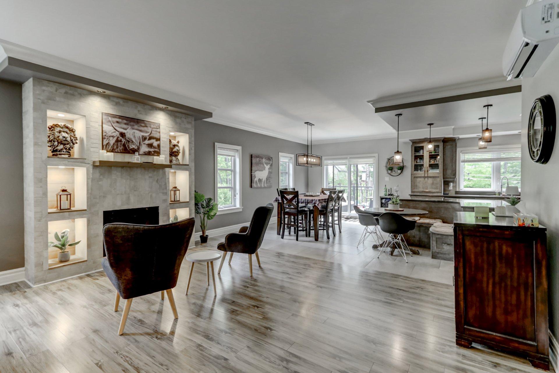 









136Z

 - 136AZ


Rue des Marguerites

,
Saint-Colomban,




QC
J5K1Z4

