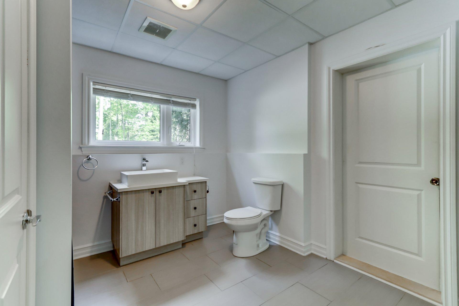 









136Z

 - 136AZ


Rue des Marguerites

,
Saint-Colomban,




QC
J5K1Z4

