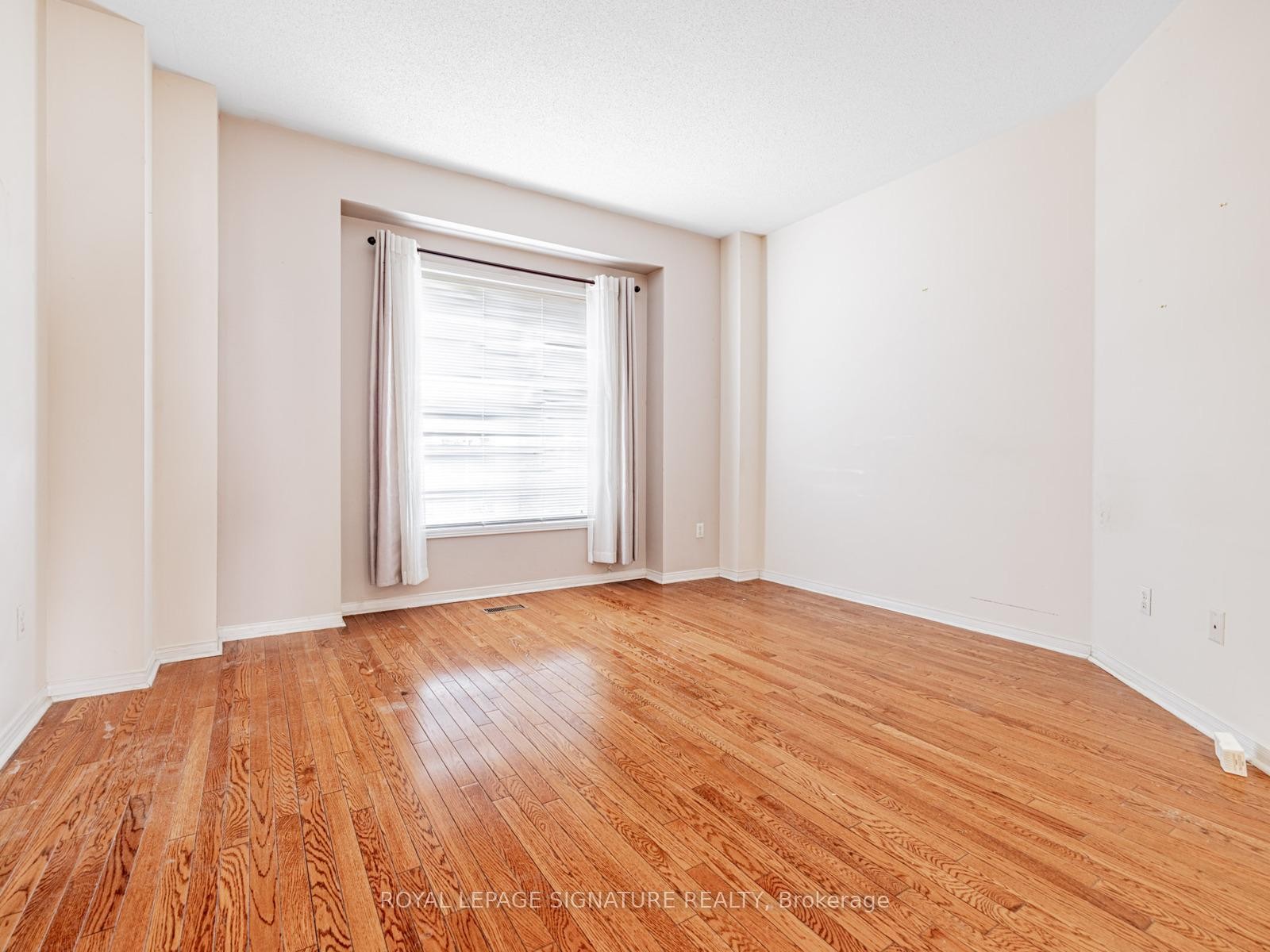 









23


Observatory

Lane, 100,
Richmond Hill,




ON
L4C 0M7

