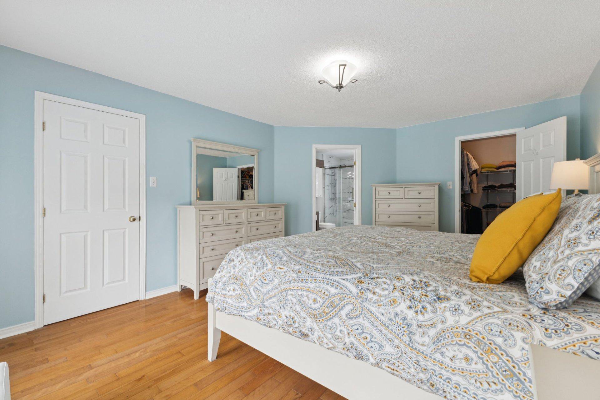 









91


Rue des Lipizzans

,
Gatineau (Gatineau),




QC
J8R3M4

