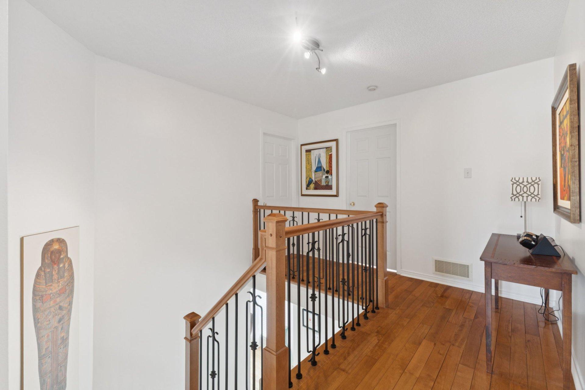 









91


Rue des Lipizzans

,
Gatineau (Gatineau),




QC
J8R3M4

