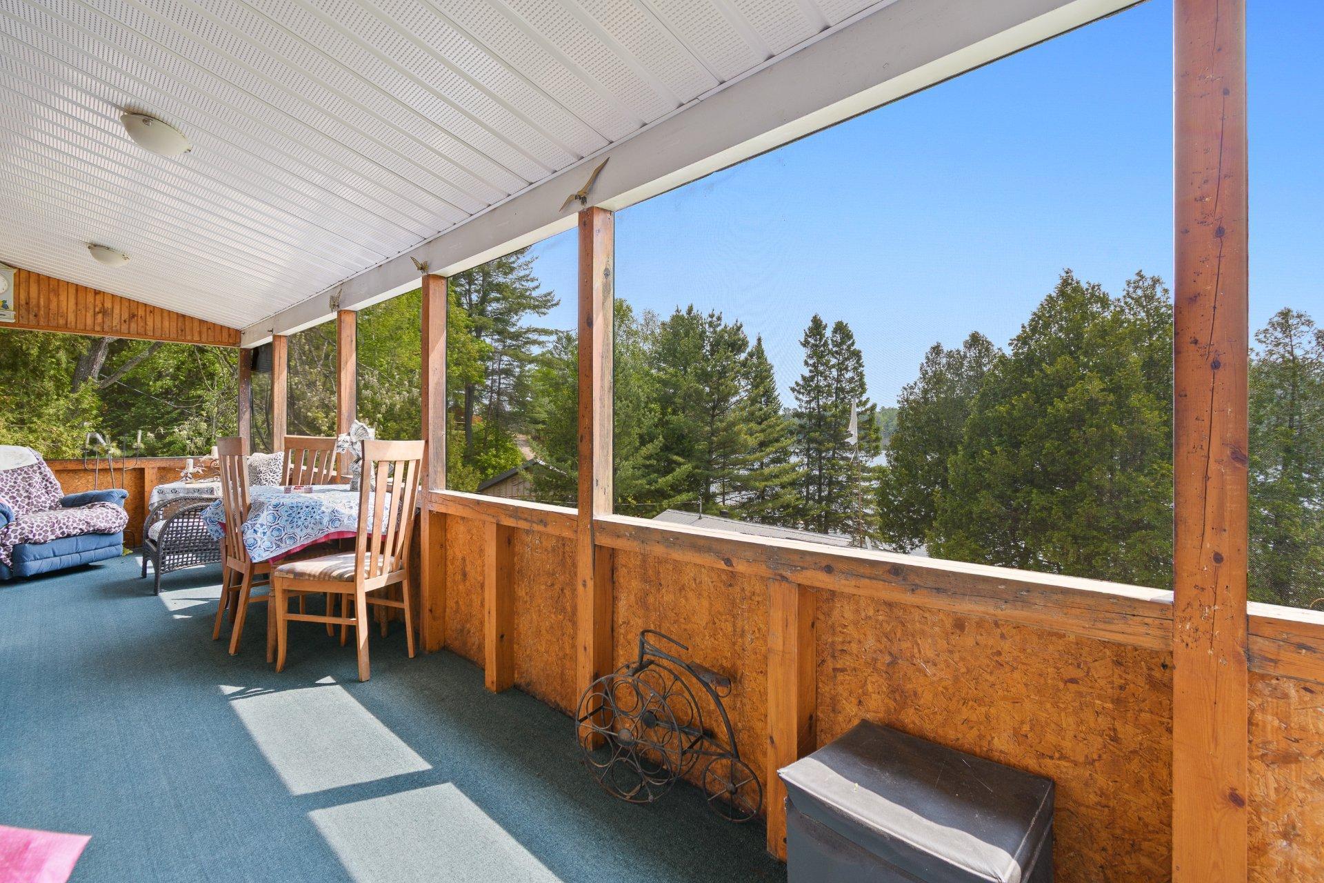 









32


Ch. Louiseize

,
Gracefield,




QC
J0X1W0

